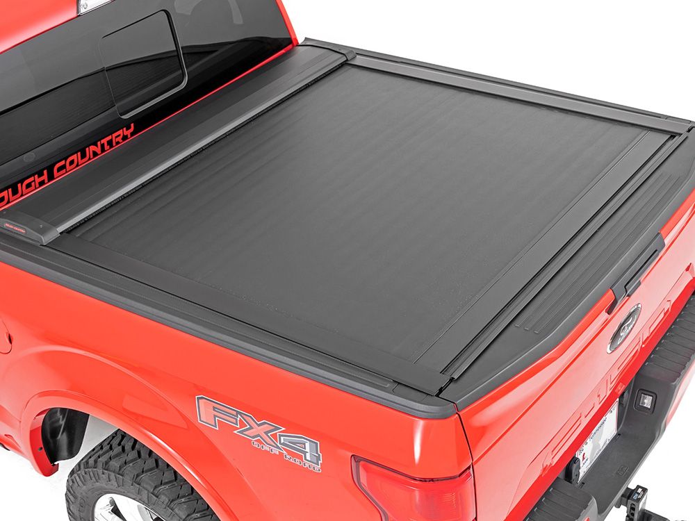 2021-2024 Ford F150 (with 5' 7" bed) Retractable Tonneau Cover by Rough Country
