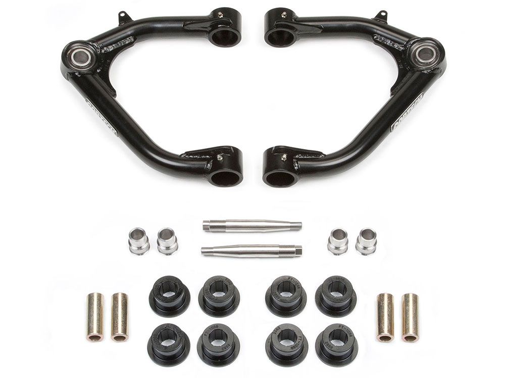 Silverado 1500 2007-2018 Chevy (w/forged factory arms) Uniball 0 and 6" UCA Kit by Fabtech