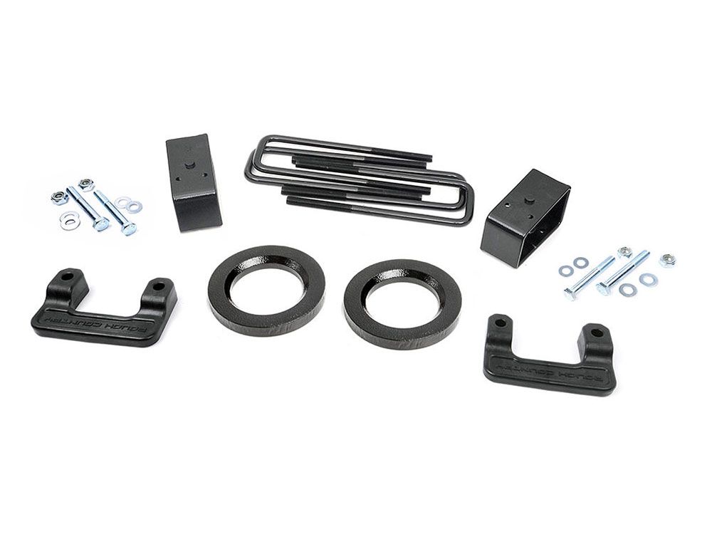 2.5" 2007-2018 Chevy Silverado 1500 Lift Kit by Rough Country