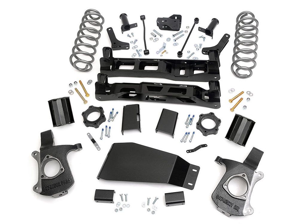 7.5" 2007-2013 Chevy Avalanche 1500 4WD Lift Kit by Rough Country