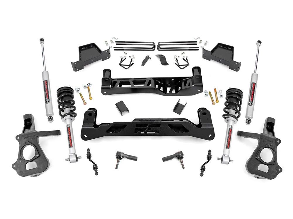 7" 2014-2018 GMC Sierra 1500 2wd Lift Kit (w/lifted struts) by Rough Country