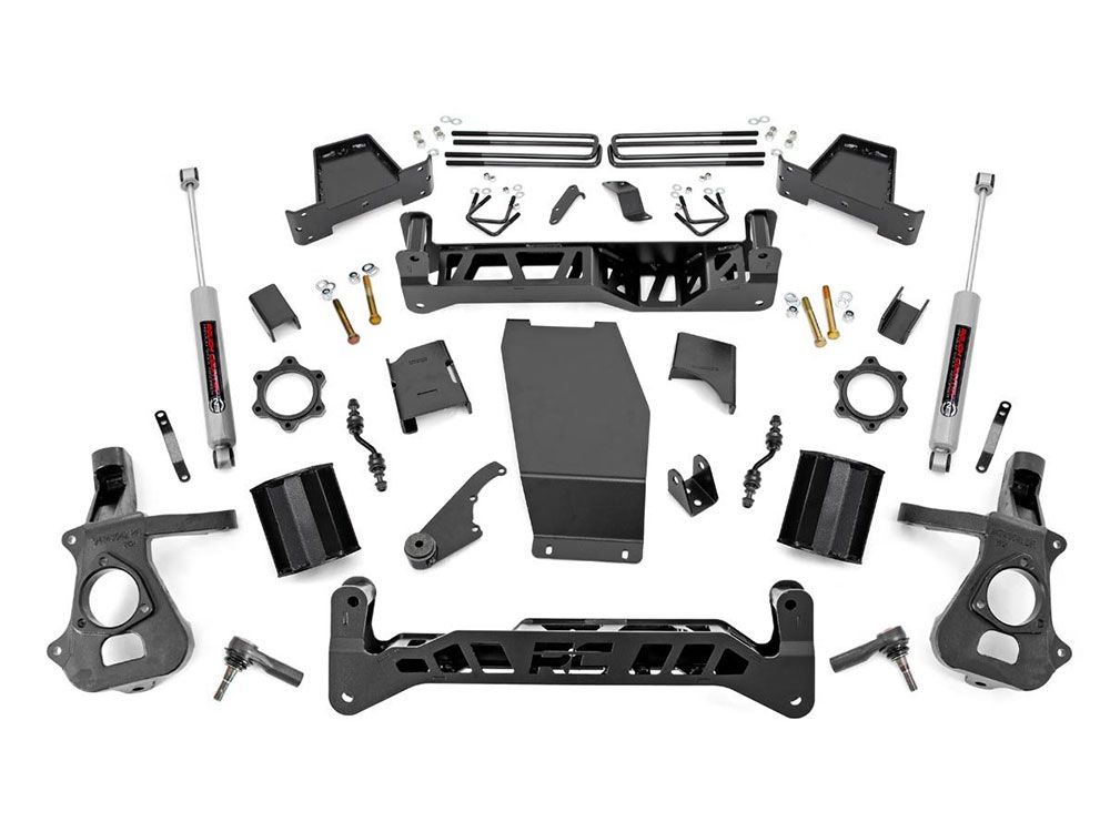 7" 2014-2018 Chevy Silverado 1500 4WD Lift Kit (w/knuckles) by Rough Country