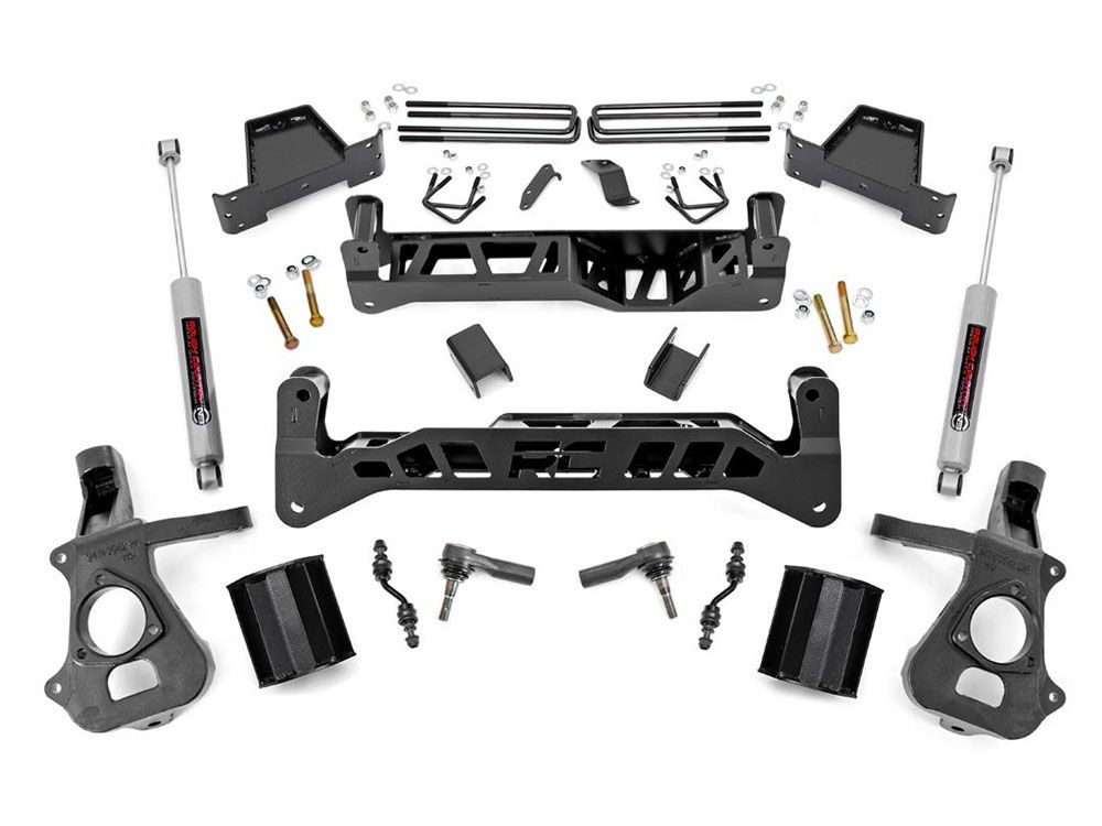 7" 2014-2018 GMC Sierra 1500 2WD Lift Kit by Rough Country