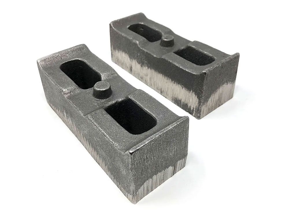 Silverado 2500HD / 3500 2001-2010 Chevy / GMC 4wd - 2" Cast Iron Lift Blocks by Tuff Country